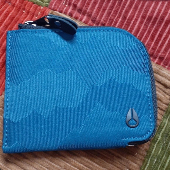 Nixon port zipper wallet - Picture 3 of 3